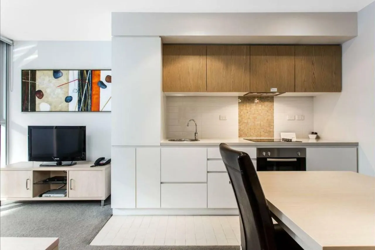 Hi 5 Stars Luxury Adelaide City Apartment
