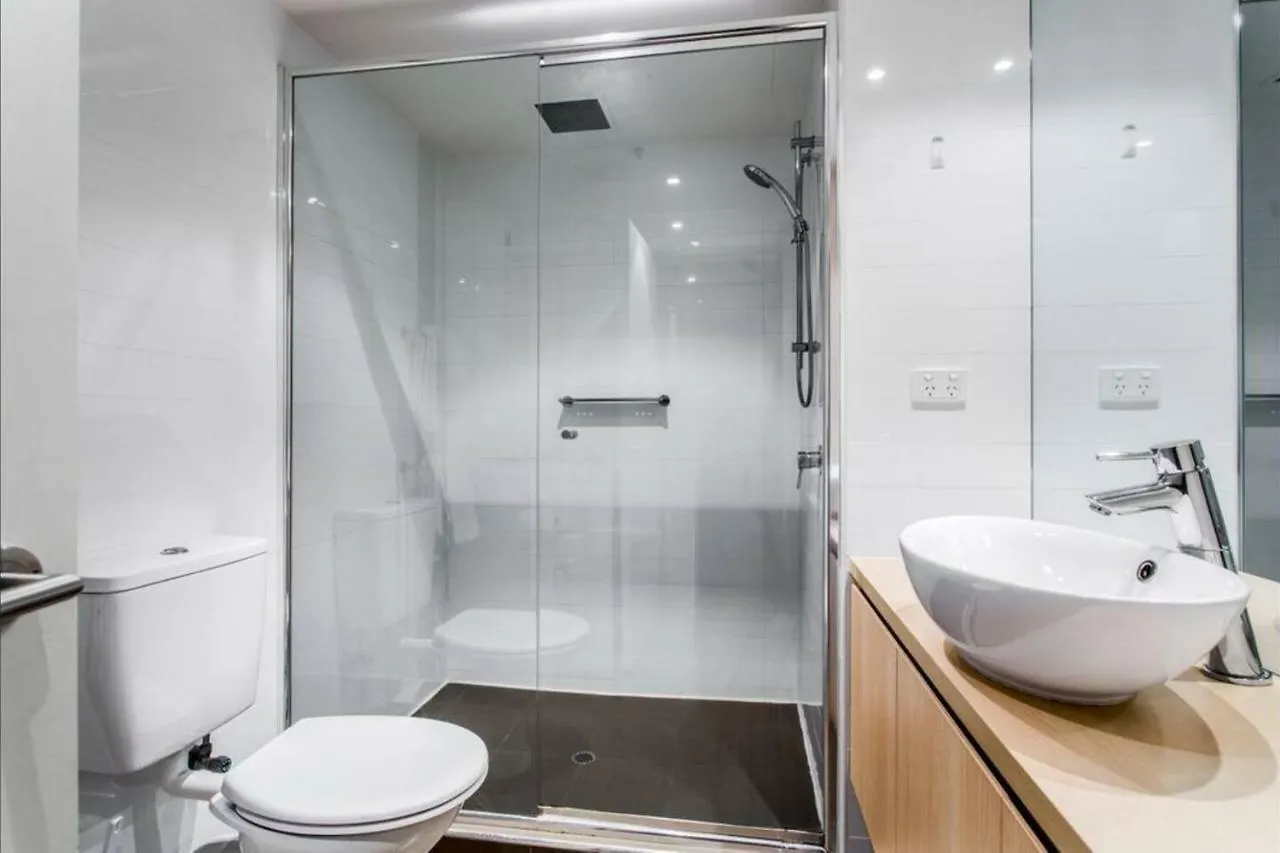 Hi 5 Stars Luxury Adelaide City Apartment